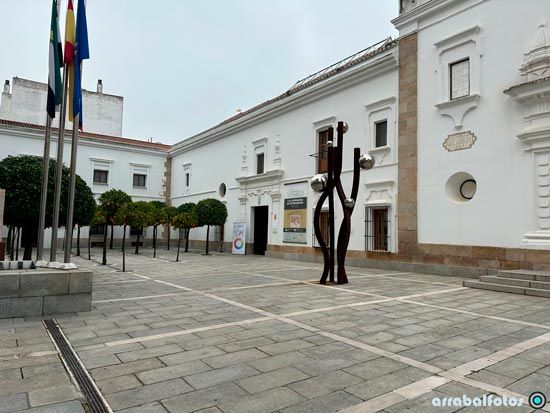 edificio de la Asamblea de Extremadura
